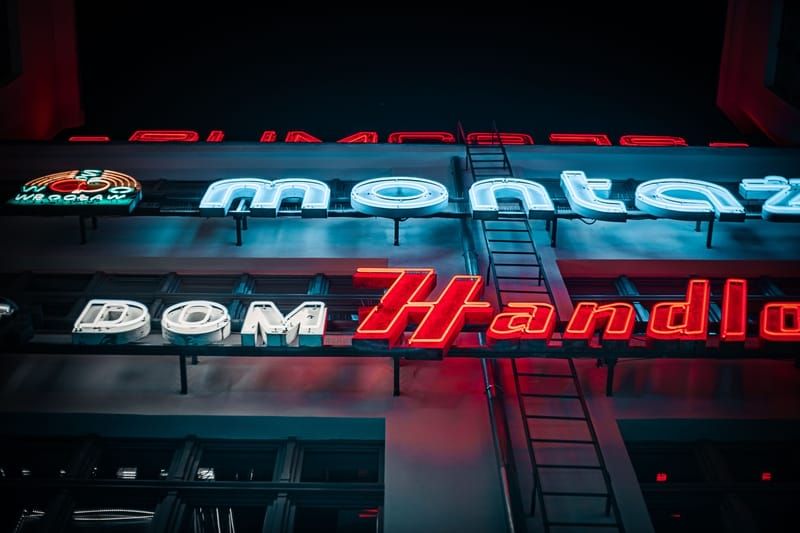 Галерея Wrocław_Neon Графіка: Галерея Wrocław_Neon