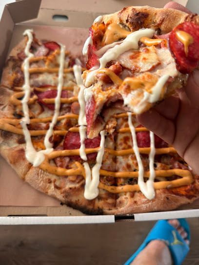 Avanti Pizzeria, біля вокзалу Aleksandrów Kujawski