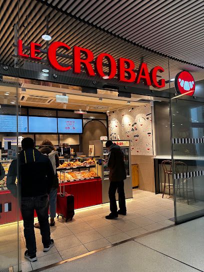 Le Crobag, біля вокзалу Salzburg Hauptbahnhof