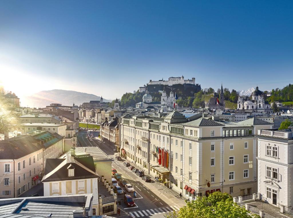 Hotel Sacher Salzburg, житло біля вокзалу Salzburg Hauptbahnhof
