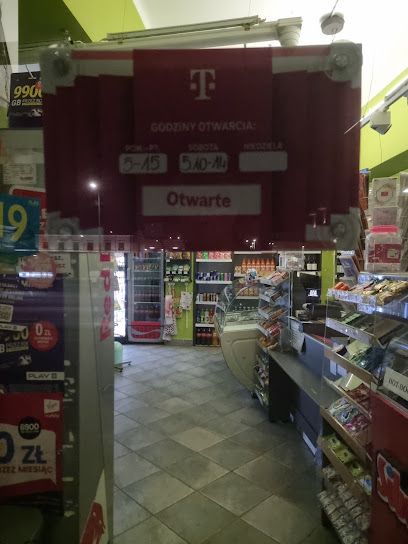 Carrefour Express, магазин біля вокзалу Білосток