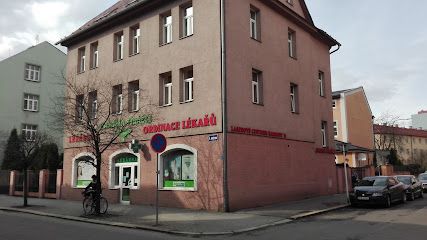 Lékárna U Anděla Strážce Bohumín, магазин біля вокзалу Богумін