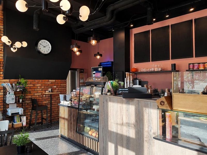 Kawiarnia TuKawka - Coffee & Ice Cream, біля вокзалу Bolesławiec
