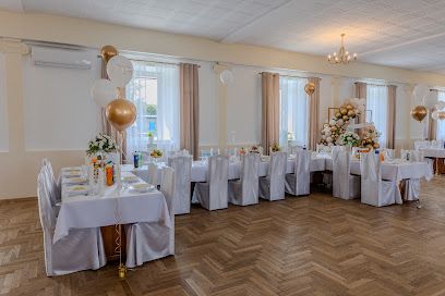 GRECJA Restauracja i sala bankietowa, біля вокзалу Brzesko Okocim