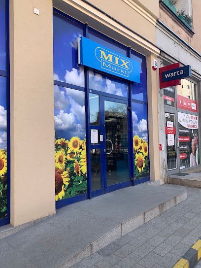 Mix Markt, магазин біля вокзалу Битом