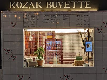 Kozak Buvette Bio in der MarktHalle, біля вокзалу Basel SBB