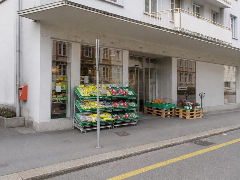 Coop Supermarkt Basel Allschwilerstrasse, sklep przy dworcu Basel SBB