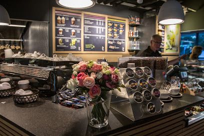 Coffee Fellows - Kaffee, Bagels, Frühstück, біля вокзалу Bern