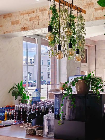 Bistro Bosko, біля вокзалу Choszczno