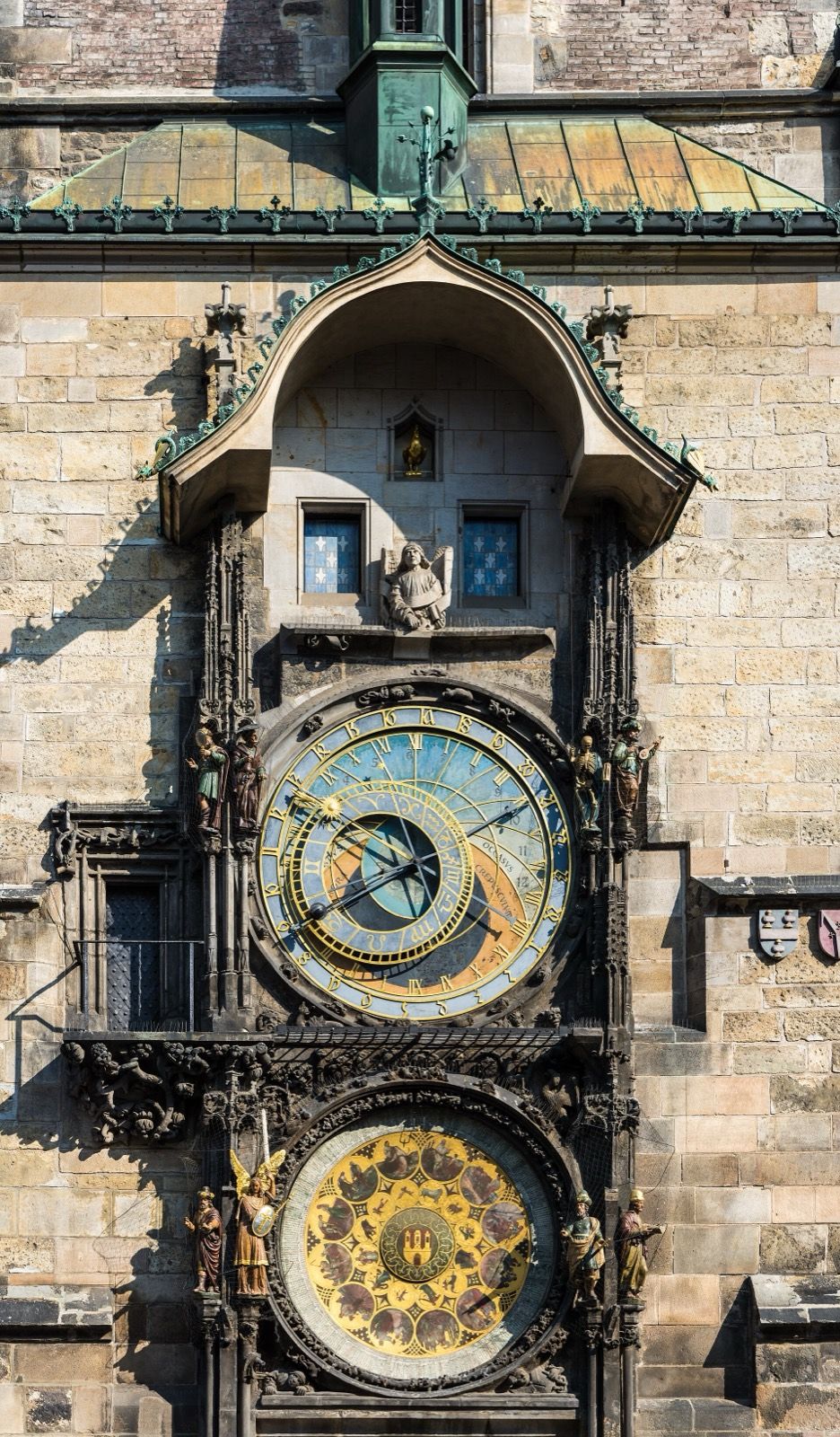 Praski zegar astronomiczny, atrakcja w pobliżu dworca Praha hlavní nádraží
