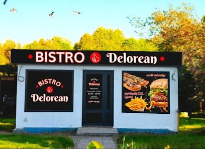 Bistro Delorean, біля вокзалу Dąbrowa Górnicza Ząbkowice