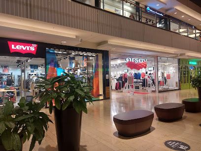 REWE, магазин біля вокзалу Hannover Hauptbahnhof