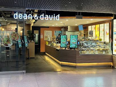 dean&david, біля вокзалу München Hauptbahnhof