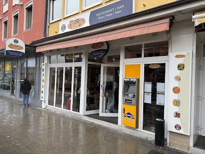 Pasto München, біля вокзалу München Hauptbahnhof