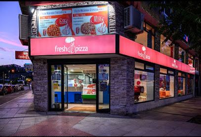 Fresh Pizza Santander, біля вокзалу Estacion de Santander