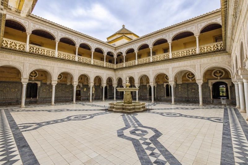 Dom Piłata, atrakcja w pobliżu dworca Sevilla - Santa Justa