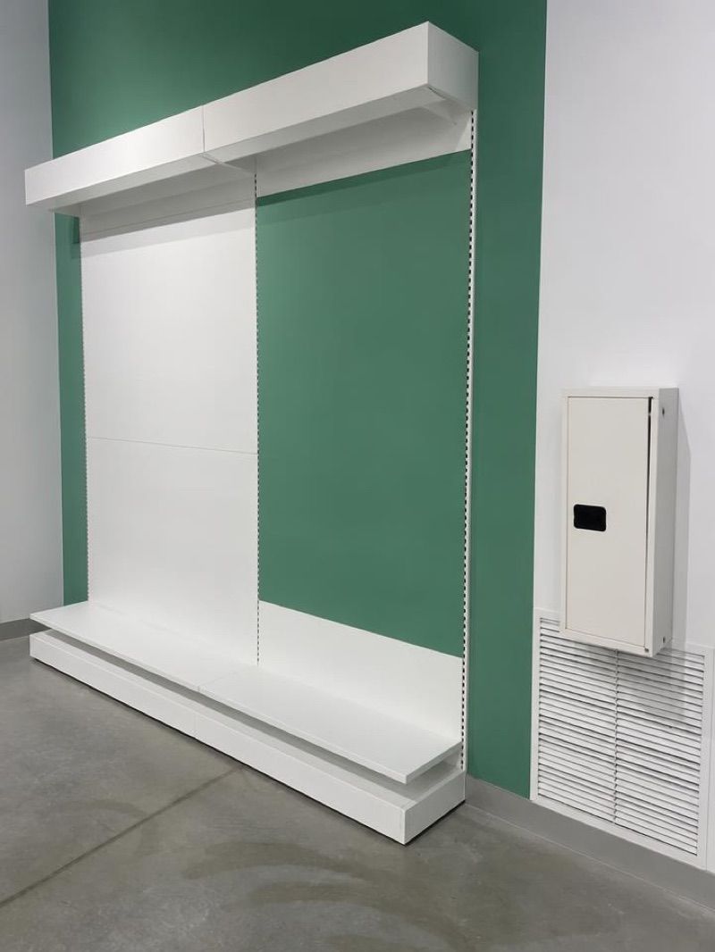 Farmacia BoticaPlus, sklep przy dworcu Sevilla - Santa Justa