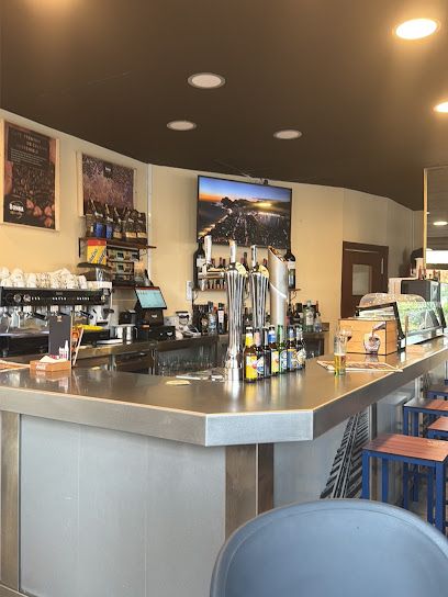 Bar la estación TGN, біля вокзалу Tarragona