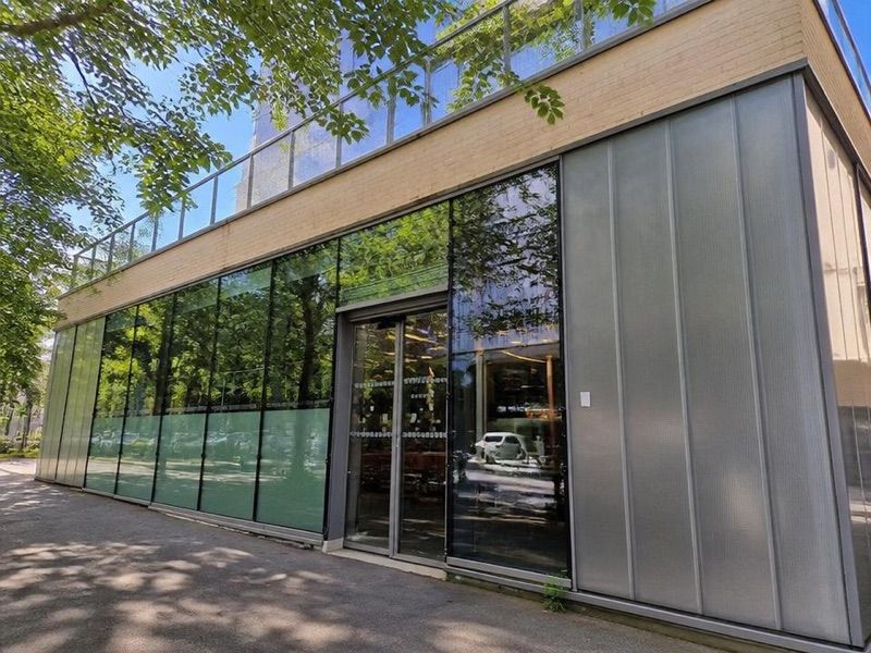Biocoop Nantes Cité des congrès, sklep przy dworcu Nantes