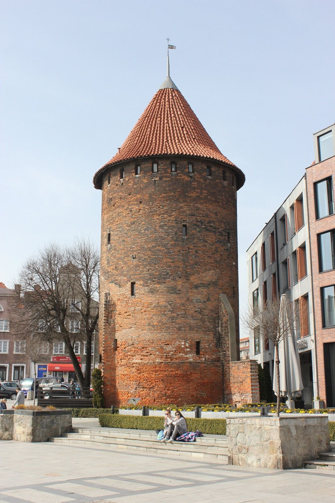 Baszta Łabędź, atrakcja w pobliżu dworca Gdańsk Główny