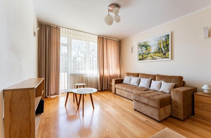Kartuska Homely Apartment by BookingHost, hotel blisko dworca Gdańsk Główny