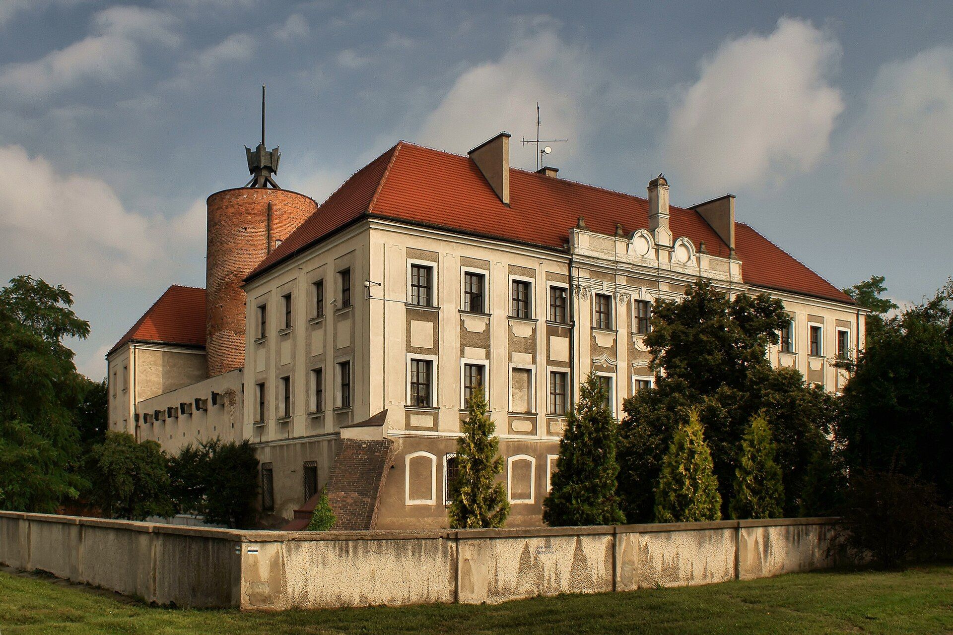 Zamek Książąt Głogowskich, atrakcja w pobliżu dworca Głogów