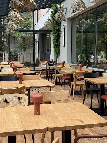 Restauracja Torino - Głogów, біля вокзалу Głogów