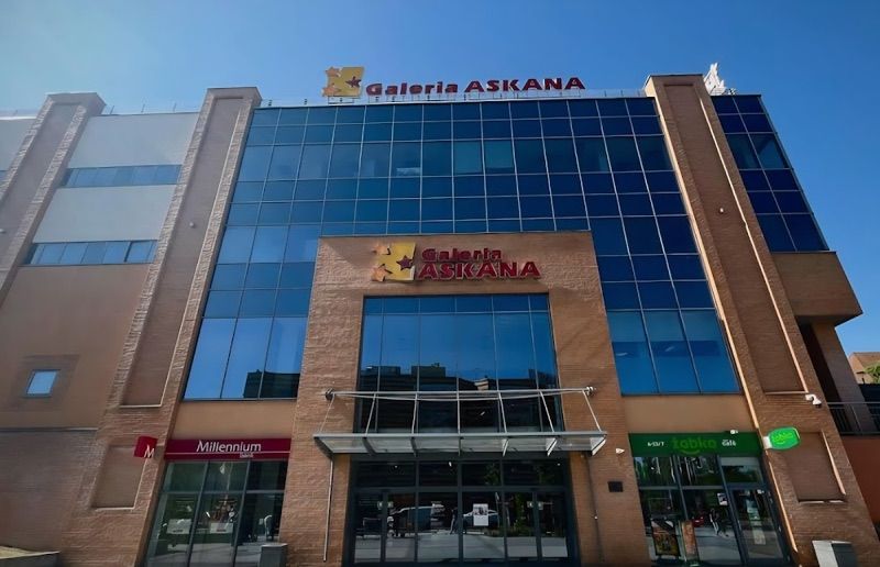 Galeria Askana, торговий центр біля вокзалу Гожув Велькопольський