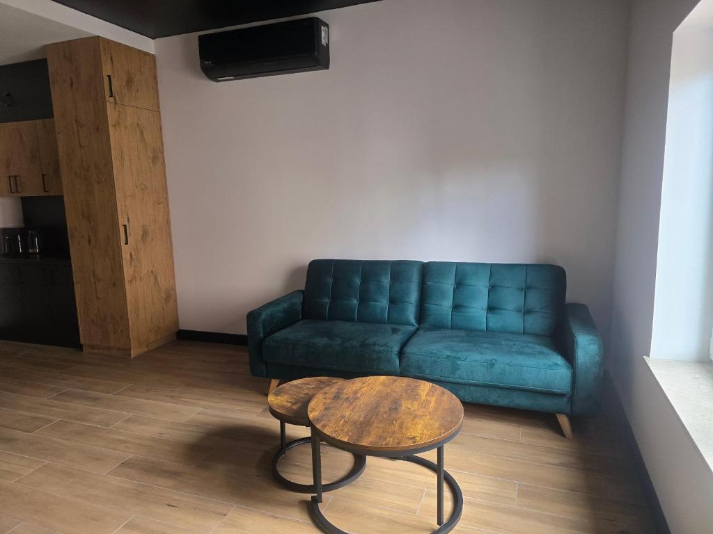 TRIO HoSteL, житло біля вокзалу Хайнувка