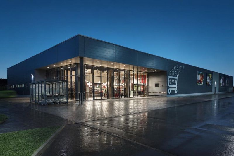 Kaufland, sklep przy dworcu Hajnówka