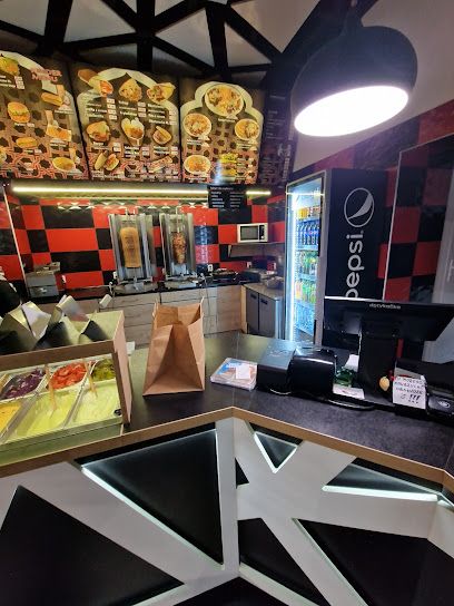 Doner Kebap Istanbul, біля вокзалу Inowrocław