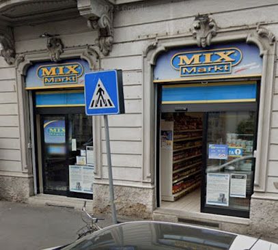 Mix Markt Milano - prodotti ucraini, polacchi, moldavi, rumeni, georgiani, albanesi, serbi, магазин біля вокзалу Milano Centrale