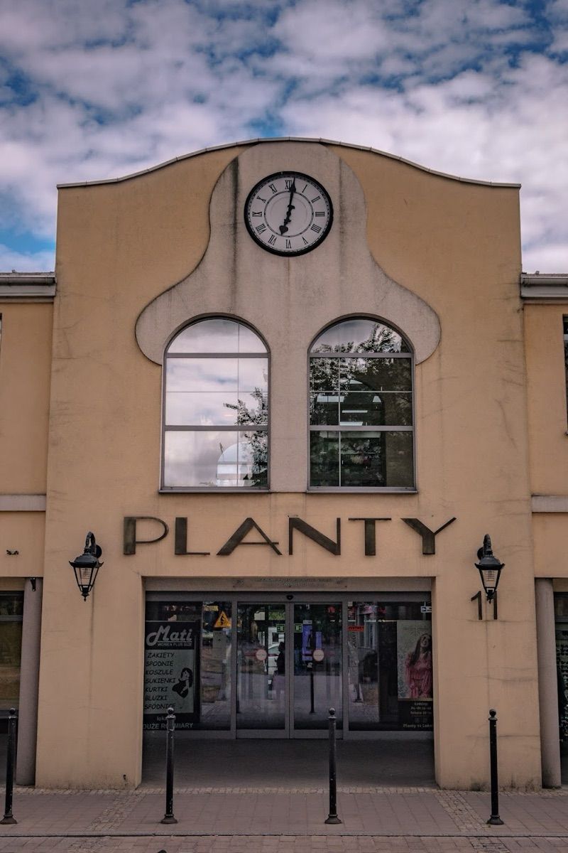 Galeria Planty, торговий центр біля вокзалу Кельце Головне