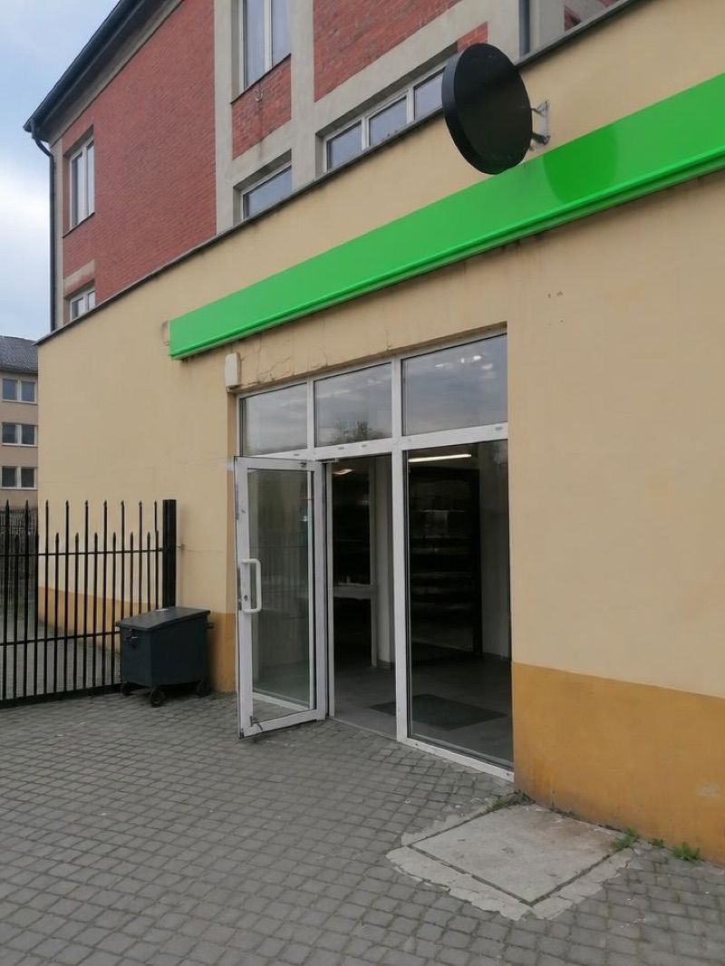 Sklep Społem 9 Gama, sklep przy dworcu Kielce Główne