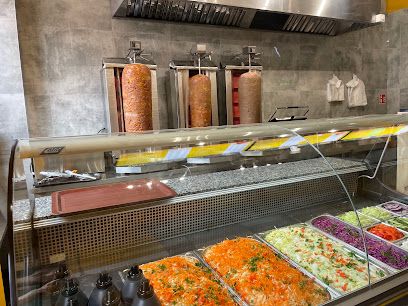 Friends Kebab Kłodzko, біля вокзалу Kłodzko Miasto