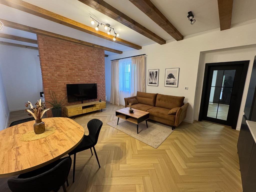 Szkolna 13 Residence Apartamenty Koniecpol, житло біля вокзалу Конєцполь