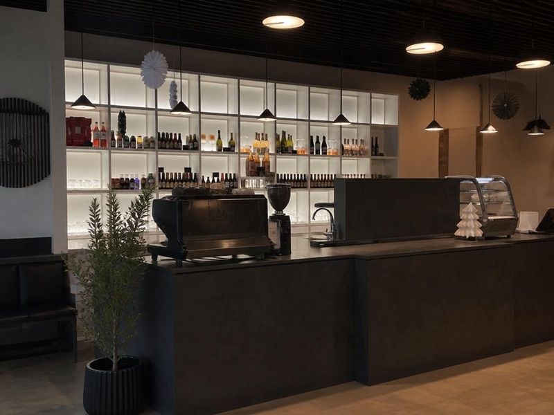 MuFo Cafe, okolice dworca Kraków Główny