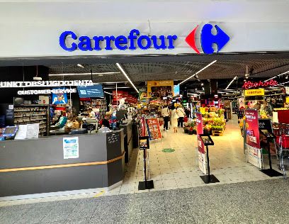 Carrefour, магазин біля вокзалу Краків Головний