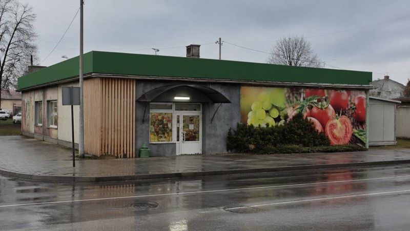 Zielony koszyk, sklep przy dworcu Łańcut