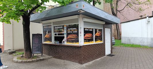 KARMNIK - Zapiekanki, tosty, frytki, hot-dog, біля вокзалу Dworzec Główny PKP Legnica