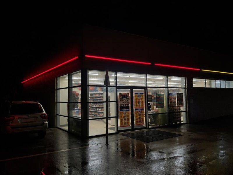 POLOmarket, sklep przy dworcu Łobez