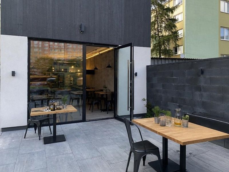 Pizzeria Osiedlowa Pizza Łódź Chojny, okolice dworca Łódź Chojny