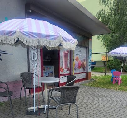 LODOVCE, біля вокзалу Łódź Widzew