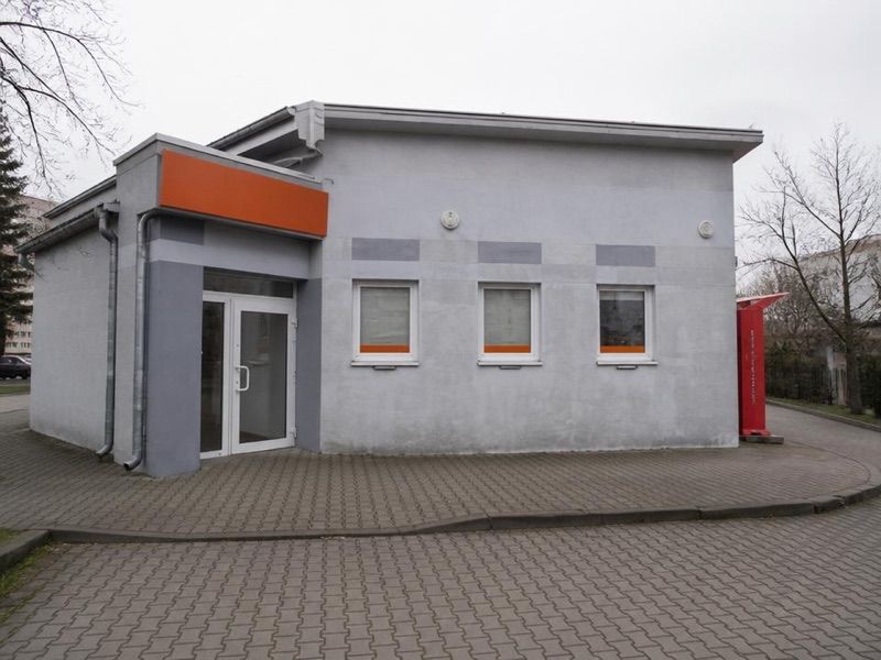 DOZ Apteka Dbam o Zdrowie i Punkt Szczepień, sklep przy dworcu Łódź Widzew
