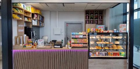 Sweets&Coffee, біля вокзалу Lublin Główny