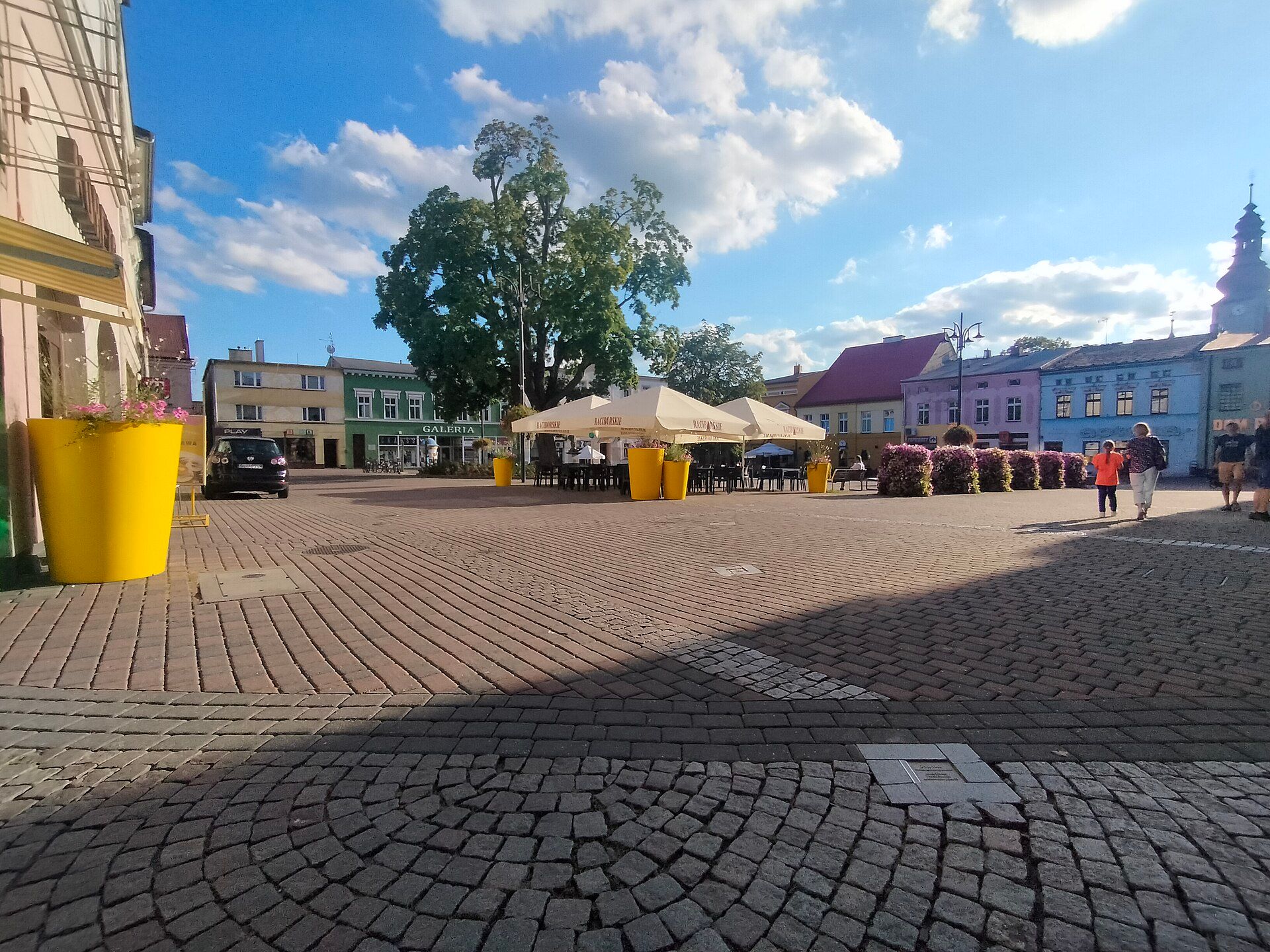 Rynek w Lublińcu, atrakcja w pobliżu dworca Lubliniec