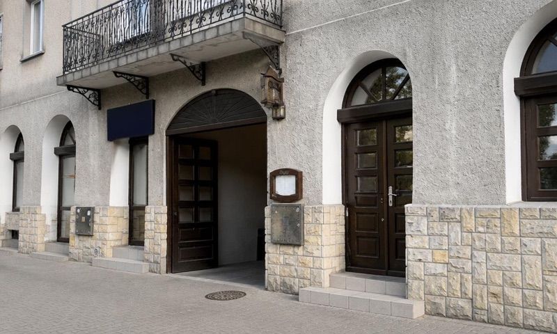 Pizzeria Oficyna, okolice dworca Miechów