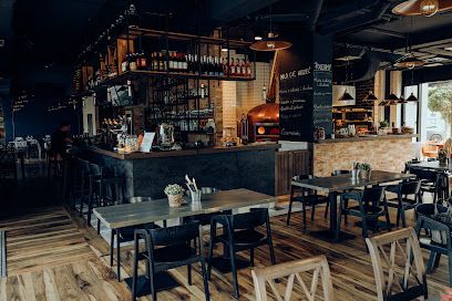 Pizzeria Diavola, біля вокзалу Mińsk Mazowiecki