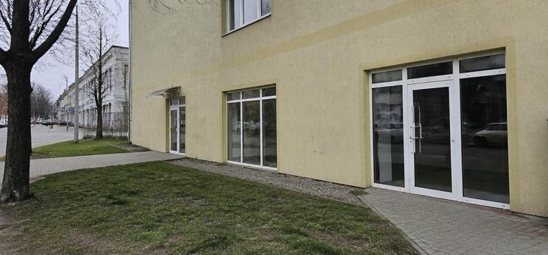 Apteka Bliska, sklep przy dworcu Mogilno