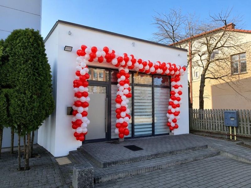 Kebab Nook Myszków, біля вокзалу Myszków